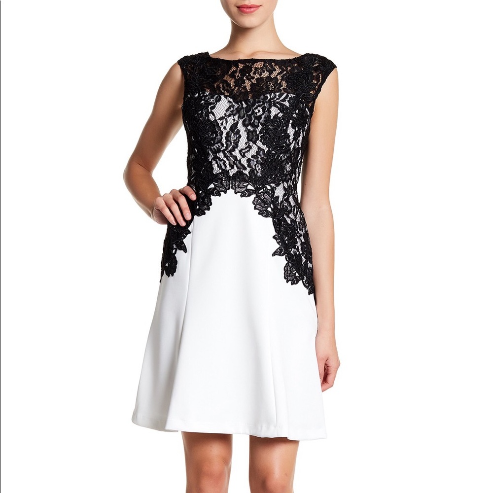 NWT Women's lace bodice A-line dress 8P